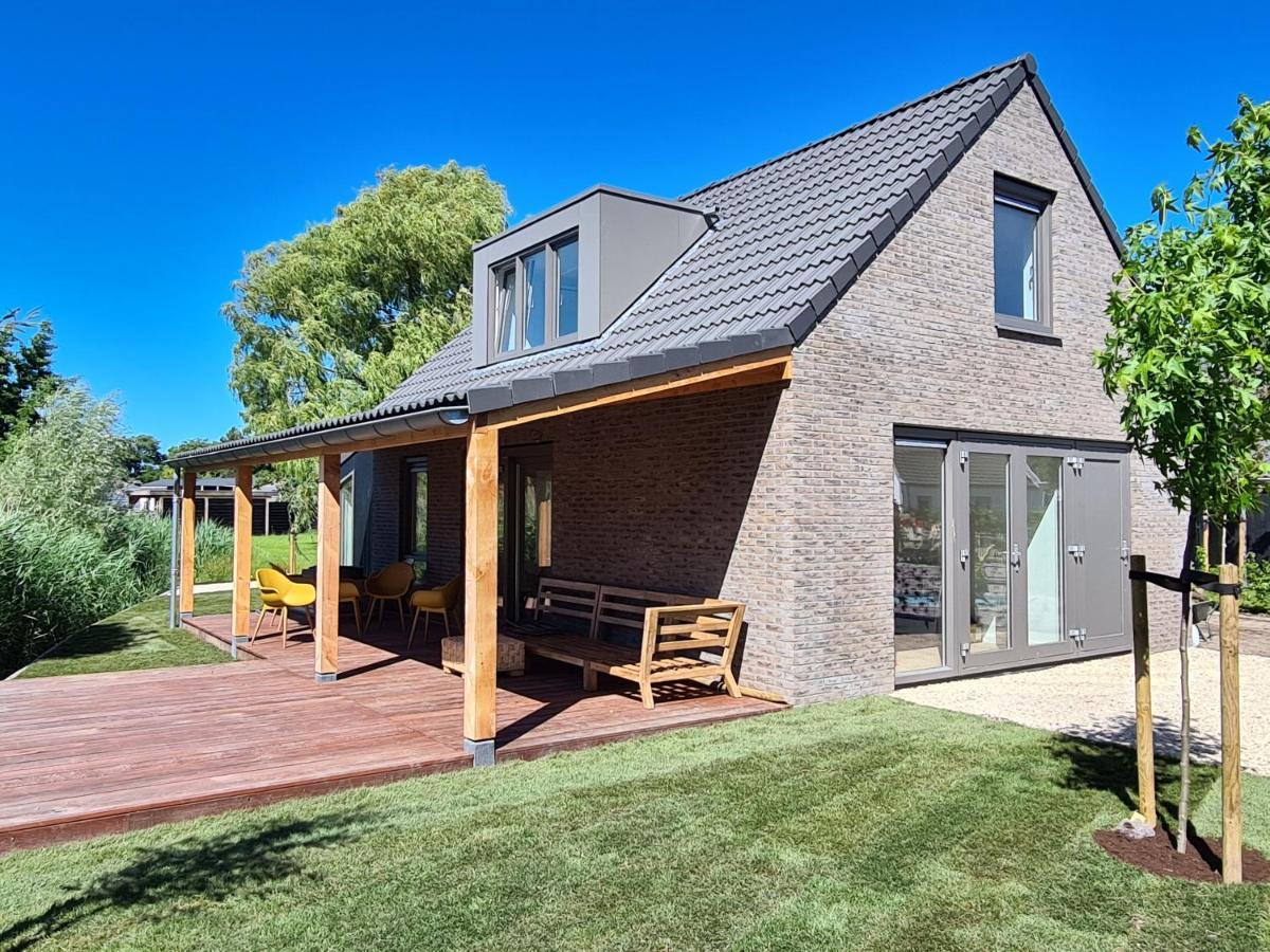 Bungalow 82 Op Recreatiepark De Wielen Сінт-Мартен Екстер'єр фото