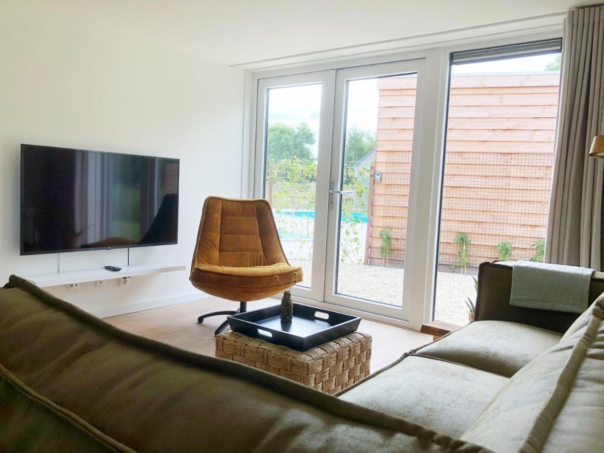 Bungalow 82 Op Recreatiepark De Wielen Сінт-Мартен Екстер'єр фото